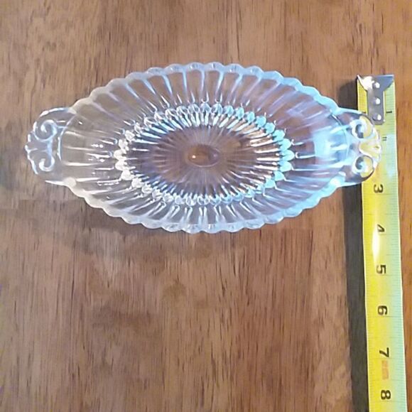 Vintage pressed glass relish or candy dish. - Picture 6 of 6
